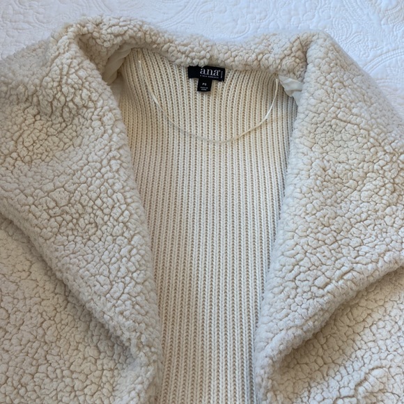 a.n.a. Teddy Bear Vest With Knitted Back, Size PS - Picture 4 of 10